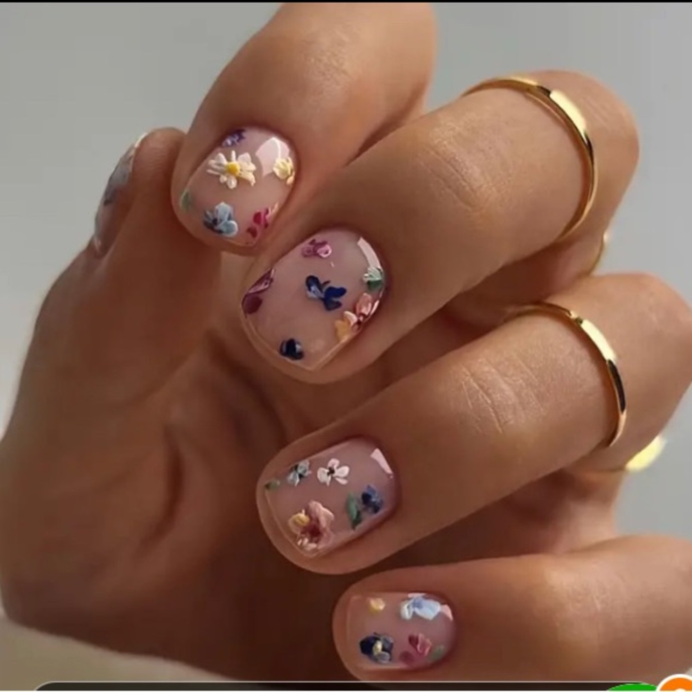 New Press on Nails Fake Fun & Fabulous Glue Pads & File Included